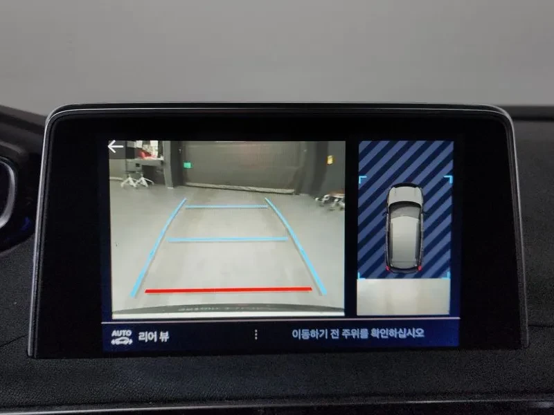 Peugeot 3008 1.6 BlueHDI, снимка 15 - Автомобили и джипове - 54298781