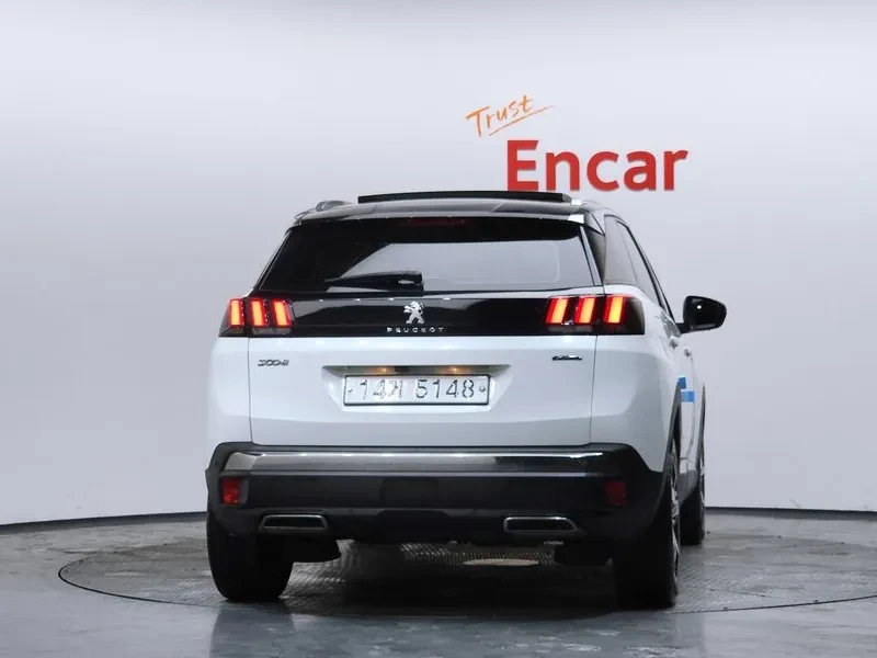 Peugeot 3008 1.6 BlueHDI, снимка 4 - Автомобили и джипове - 54298781