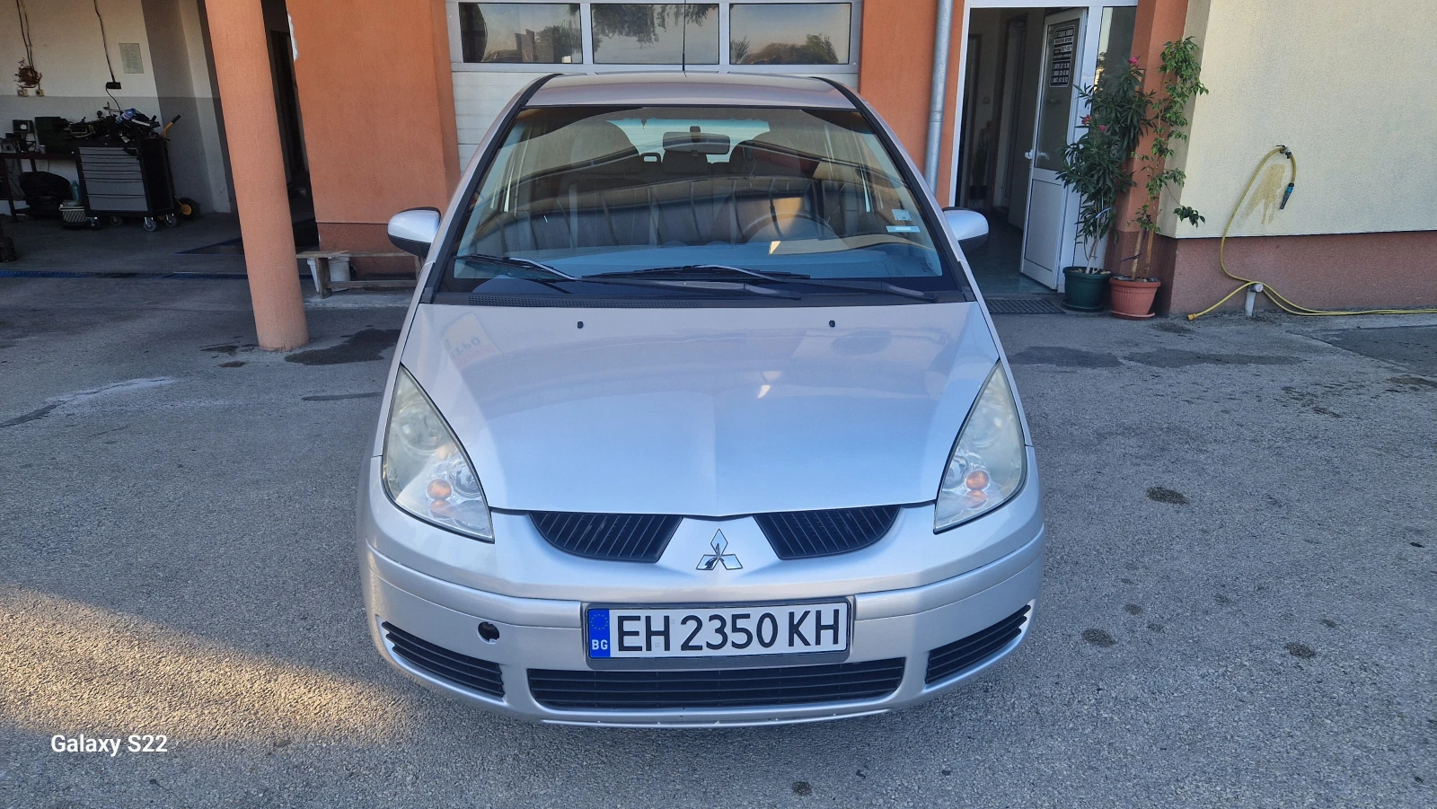 Mitsubishi Colt, снимка 1