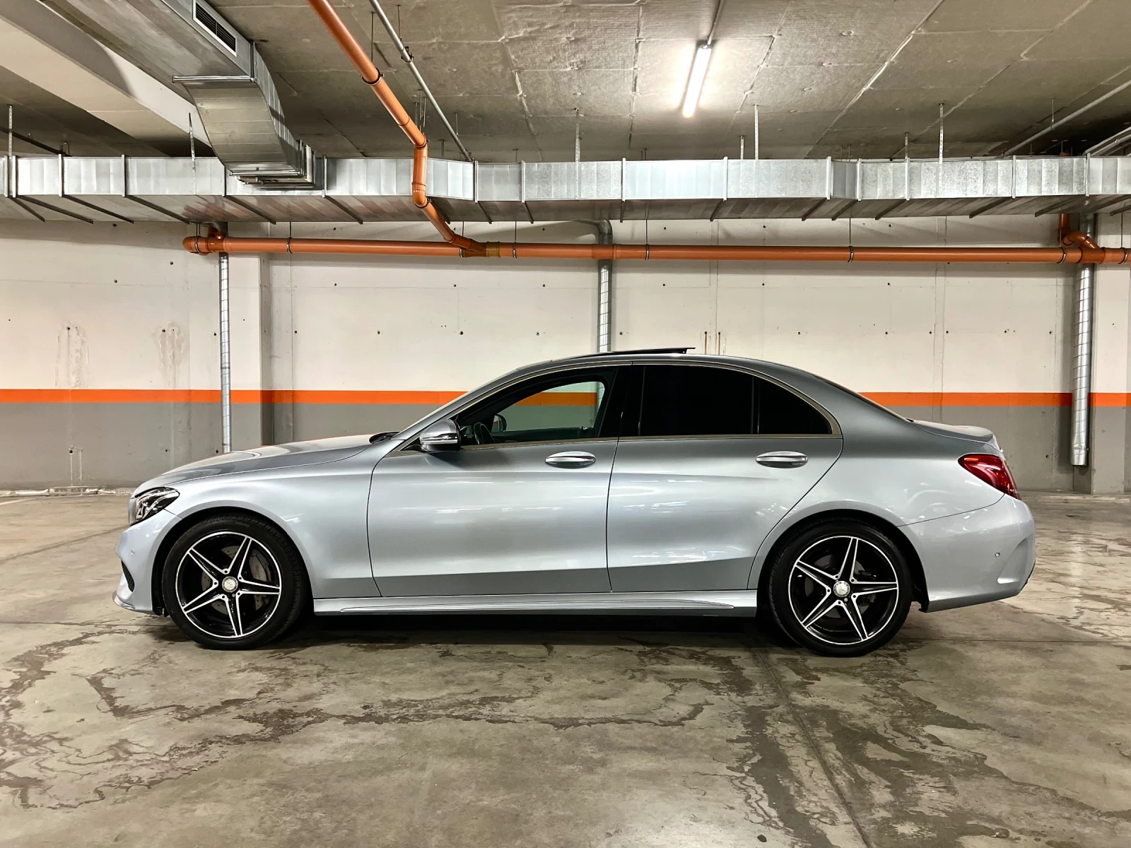 Mercedes-Benz C 300 4matic-AMG-лизинг през Уникредит  - изображение 5