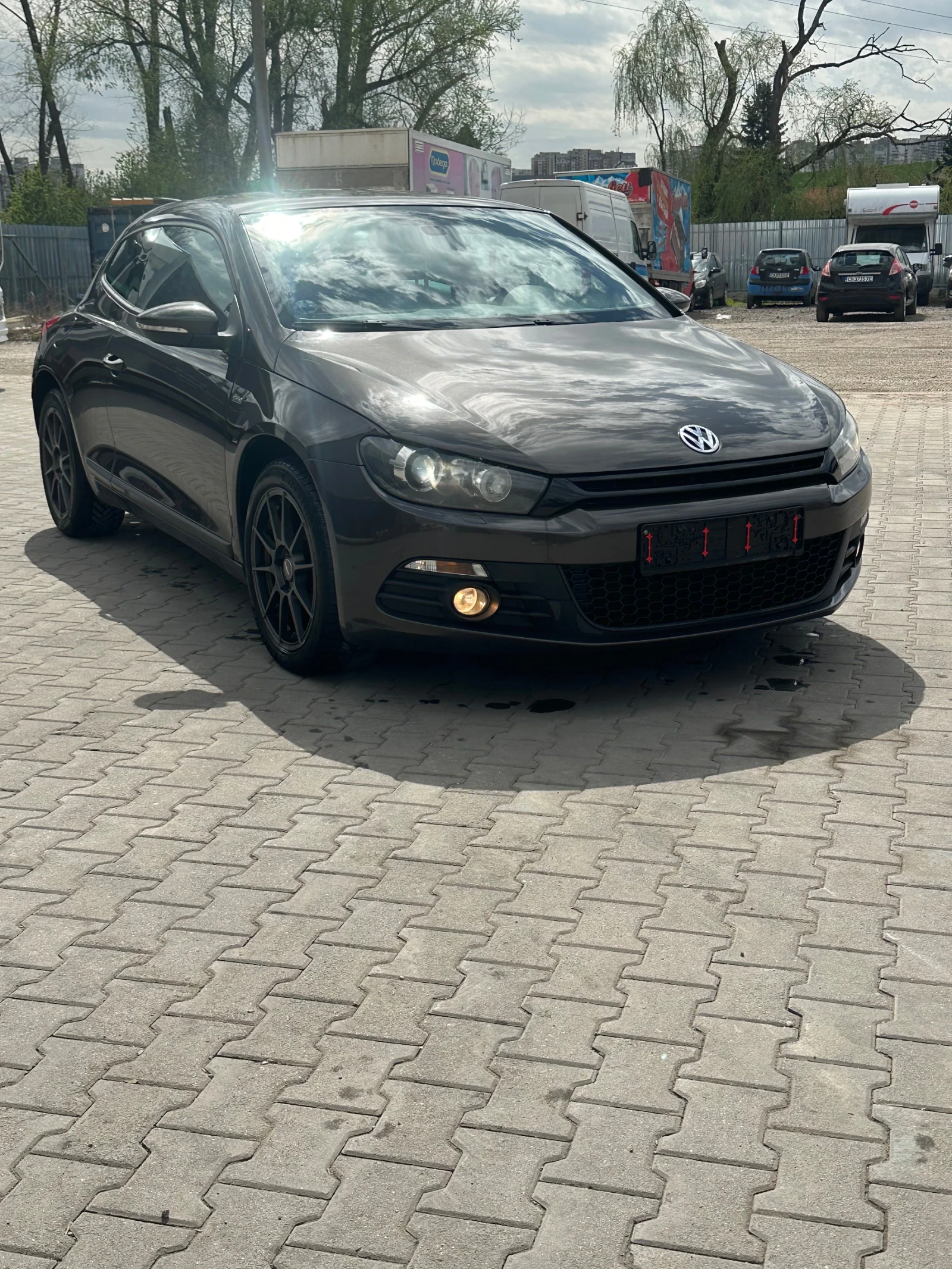 VW Scirocco 2.0 TDI 140 кс топ състояние Реал  км сервизна кни - изображение 7