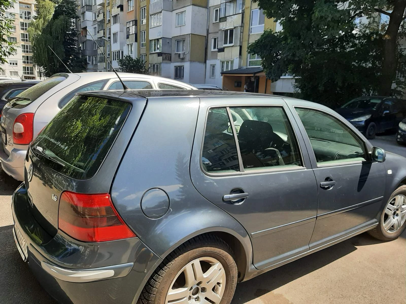 VW Golf 1.6 Бензин - изображение 3