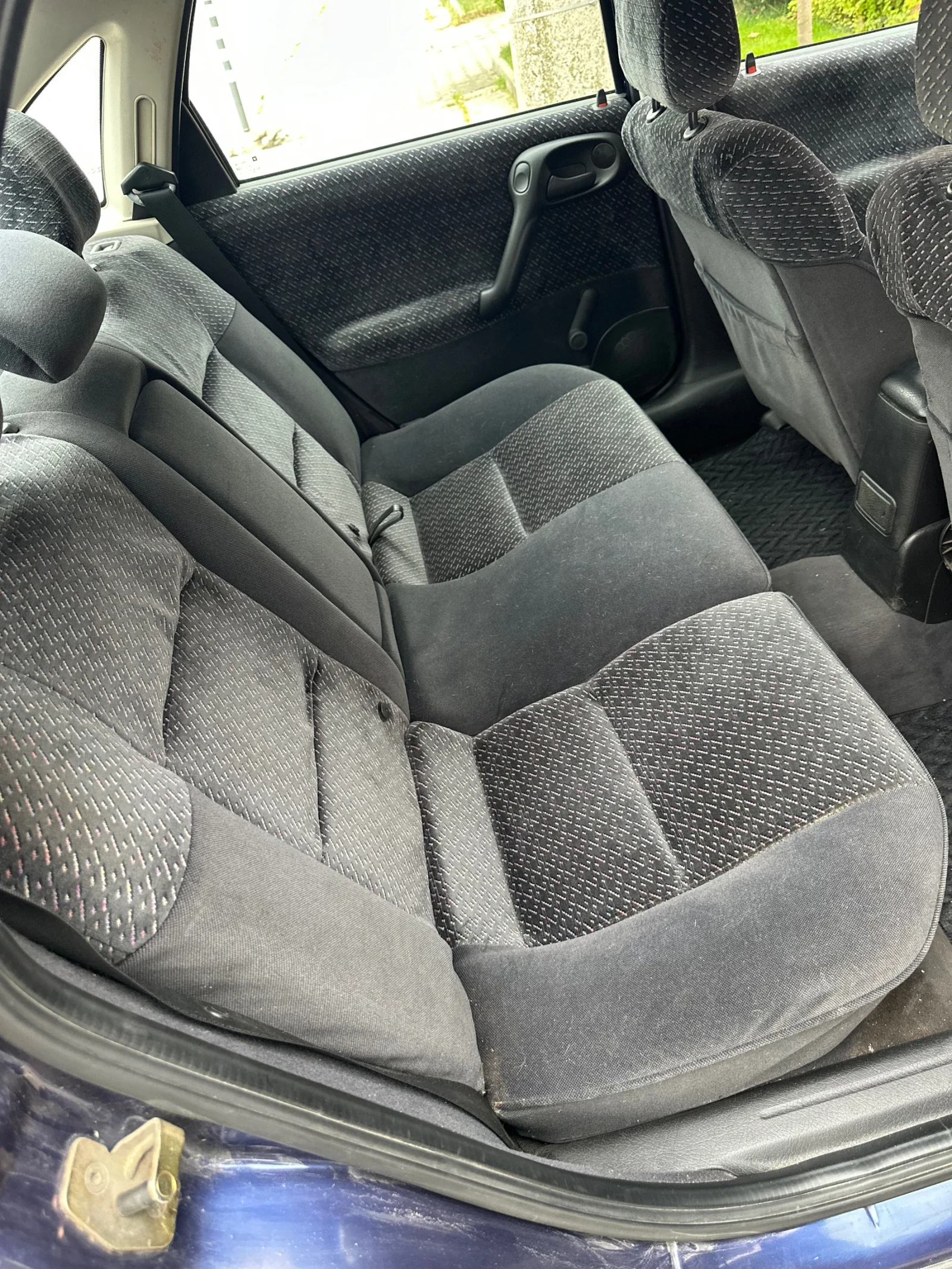 Opel Vectra 1.6 - изображение 7