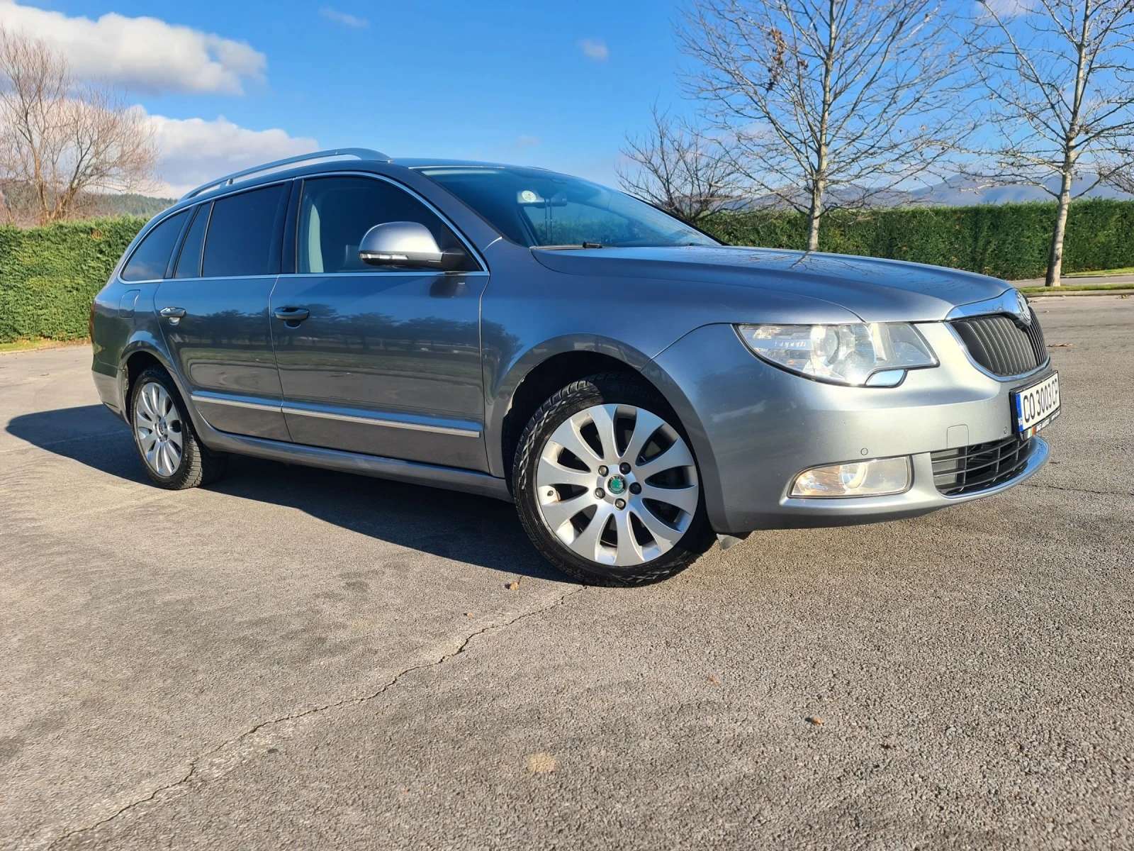 Skoda Superb 2.0TDI - изображение 4
