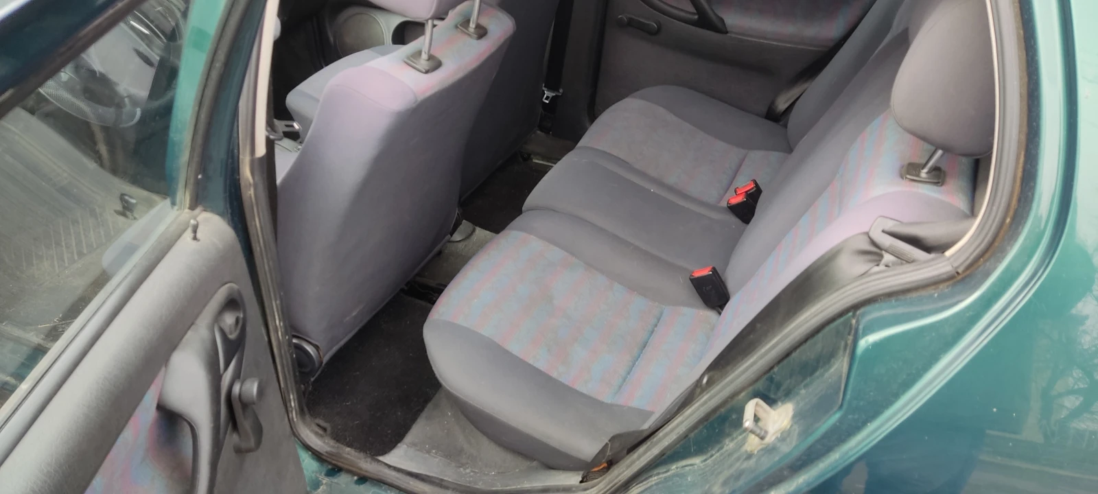 VW Polo 1600 - изображение 10