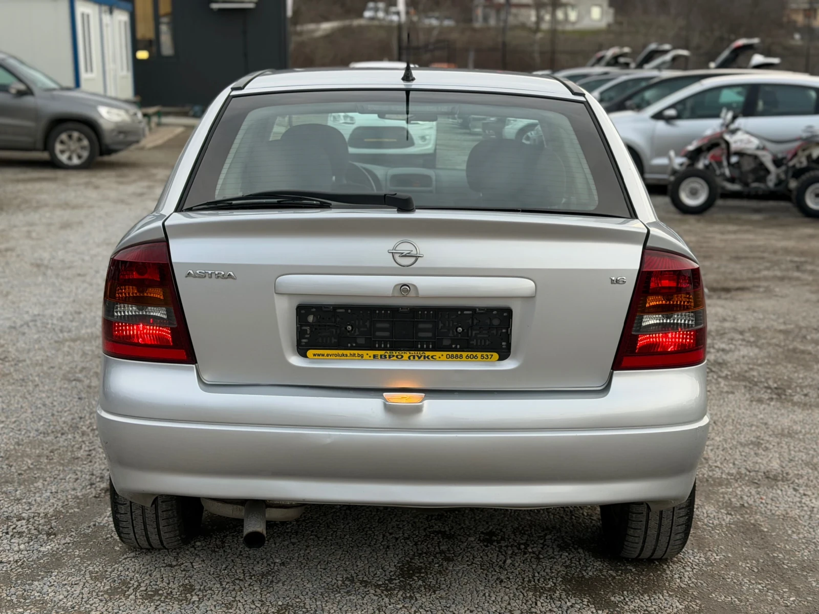 Opel Astra 1.6i 101кс КЛИМАТИК 117хил.км  - изображение 5