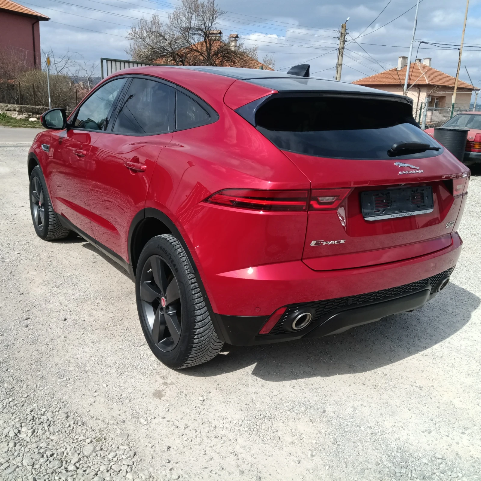 Jaguar E-pace 2.0D 4x4 150p.s., снимка 3 - Автомобили и джипове - 53984848