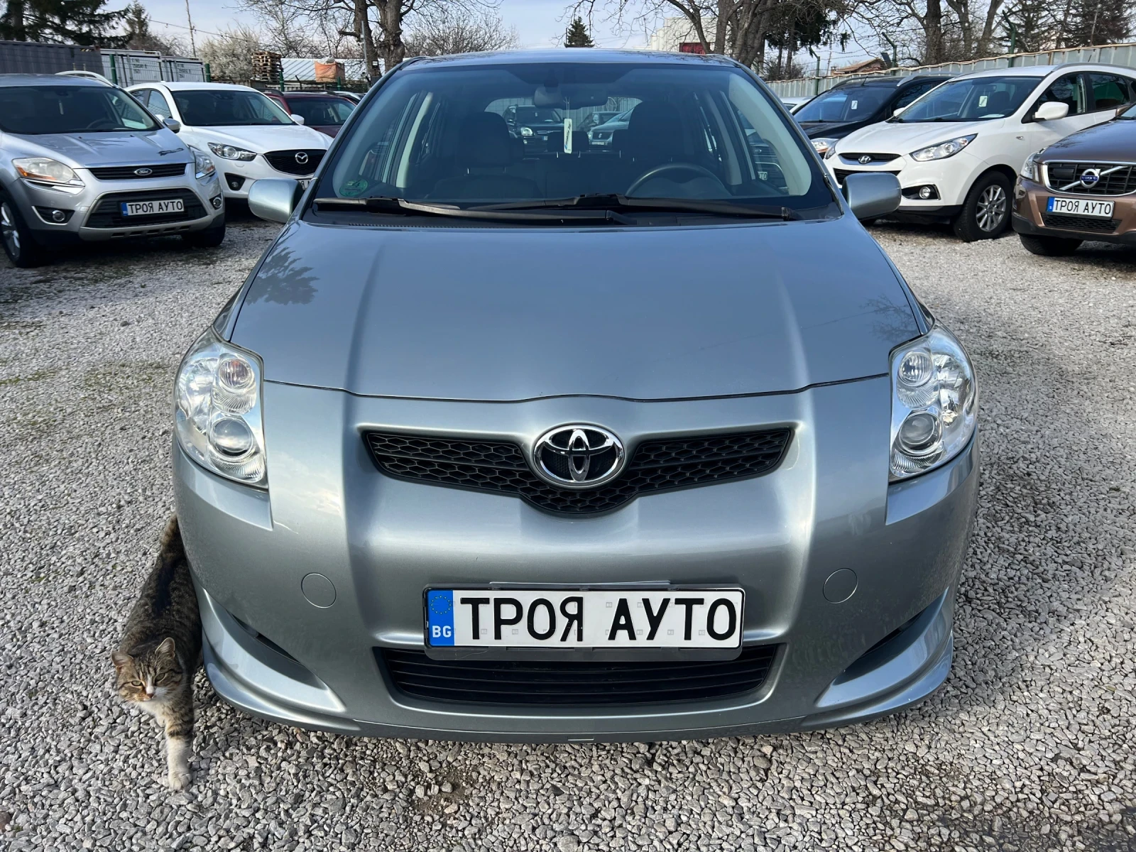 Toyota Auris 1.8* ШВЕЙЦАРИЯ* ГАЗОВА УРЕДБА* , снимка 2 - Автомобили и джипове - 54044601
