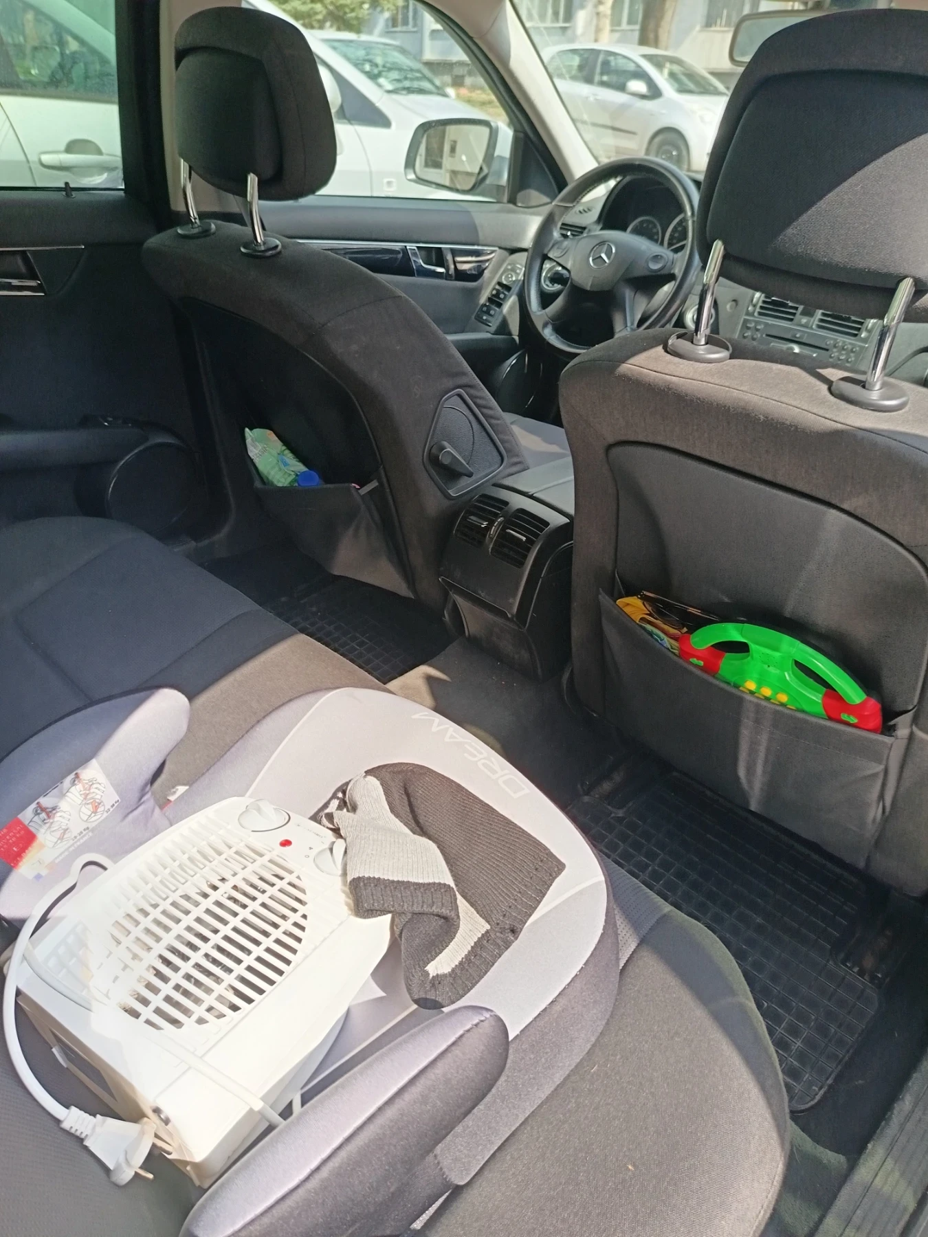 Mercedes-Benz C 200 2.2CDI, снимка 12 - Автомобили и джипове - 54059753