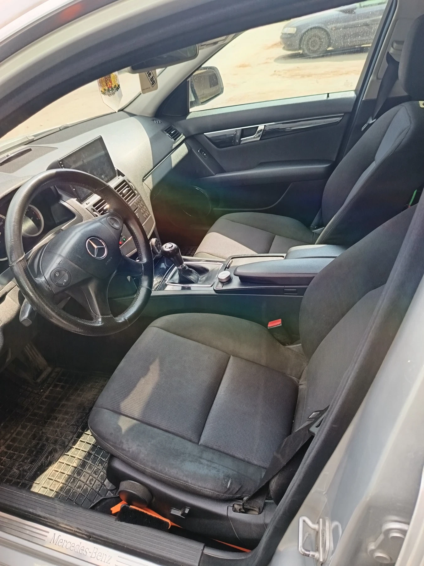 Mercedes-Benz C 200 2.2CDI, снимка 9 - Автомобили и джипове - 54059753