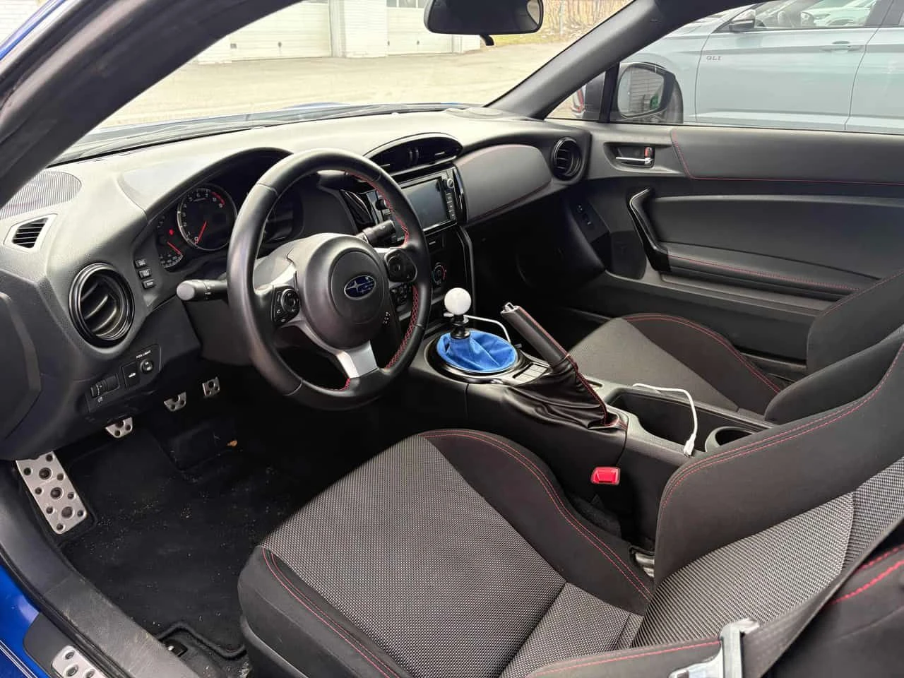 Subaru BRZ * Manual * 2 КЛЮЧА* KEYLESS* , снимка 5 - Автомобили и джипове - 54177104