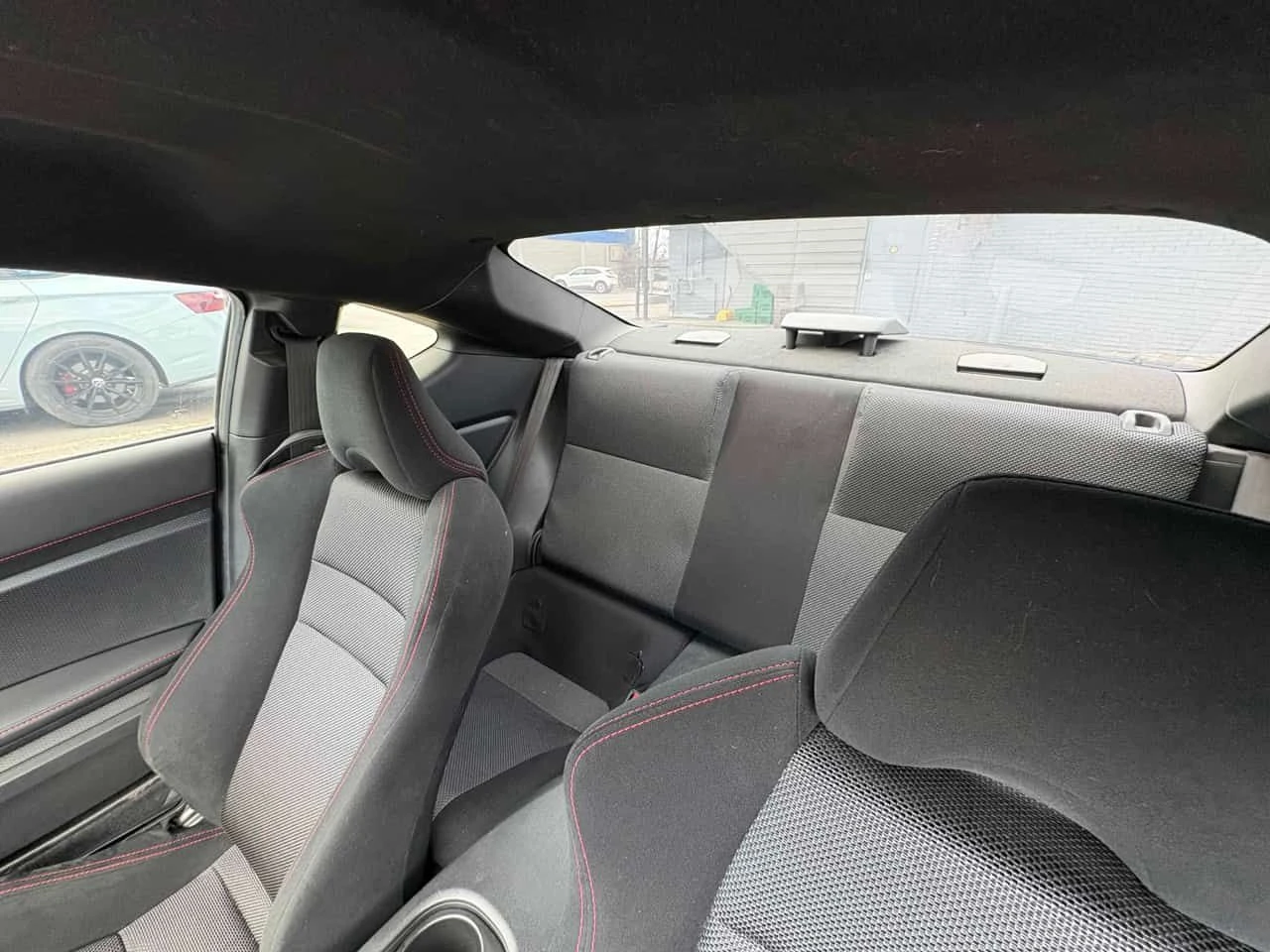 Subaru BRZ * Manual * 2 КЛЮЧА* KEYLESS* , снимка 13 - Автомобили и джипове - 54177104