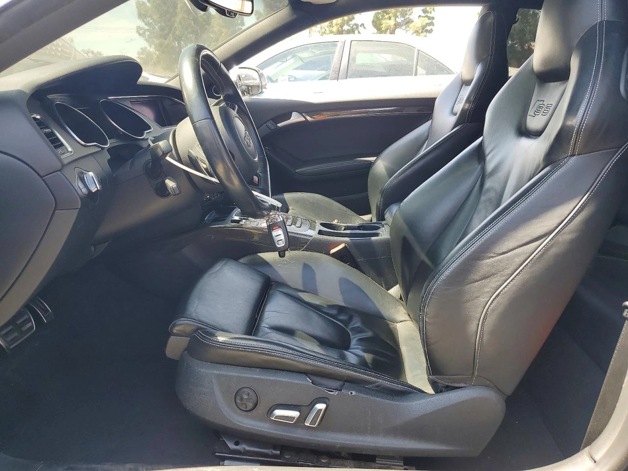 Audi S5 PREMIUM PLUS* B&O* �������* ������* KEYLESS | Mobile.bg � ����������� 8