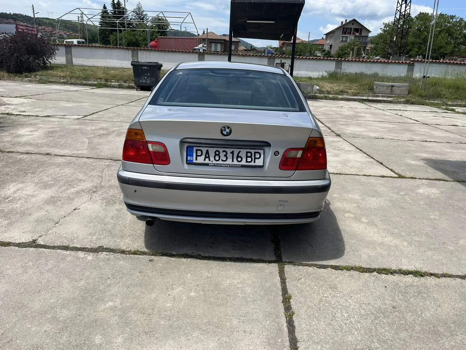 BMW 318, снимка 4 - Автомобили и джипове - 54663855