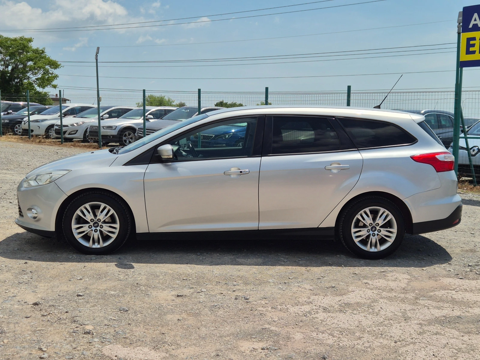 Ford Focus 1.6TDCI 115кс, снимка 2 - Автомобили и джипове - 54678996