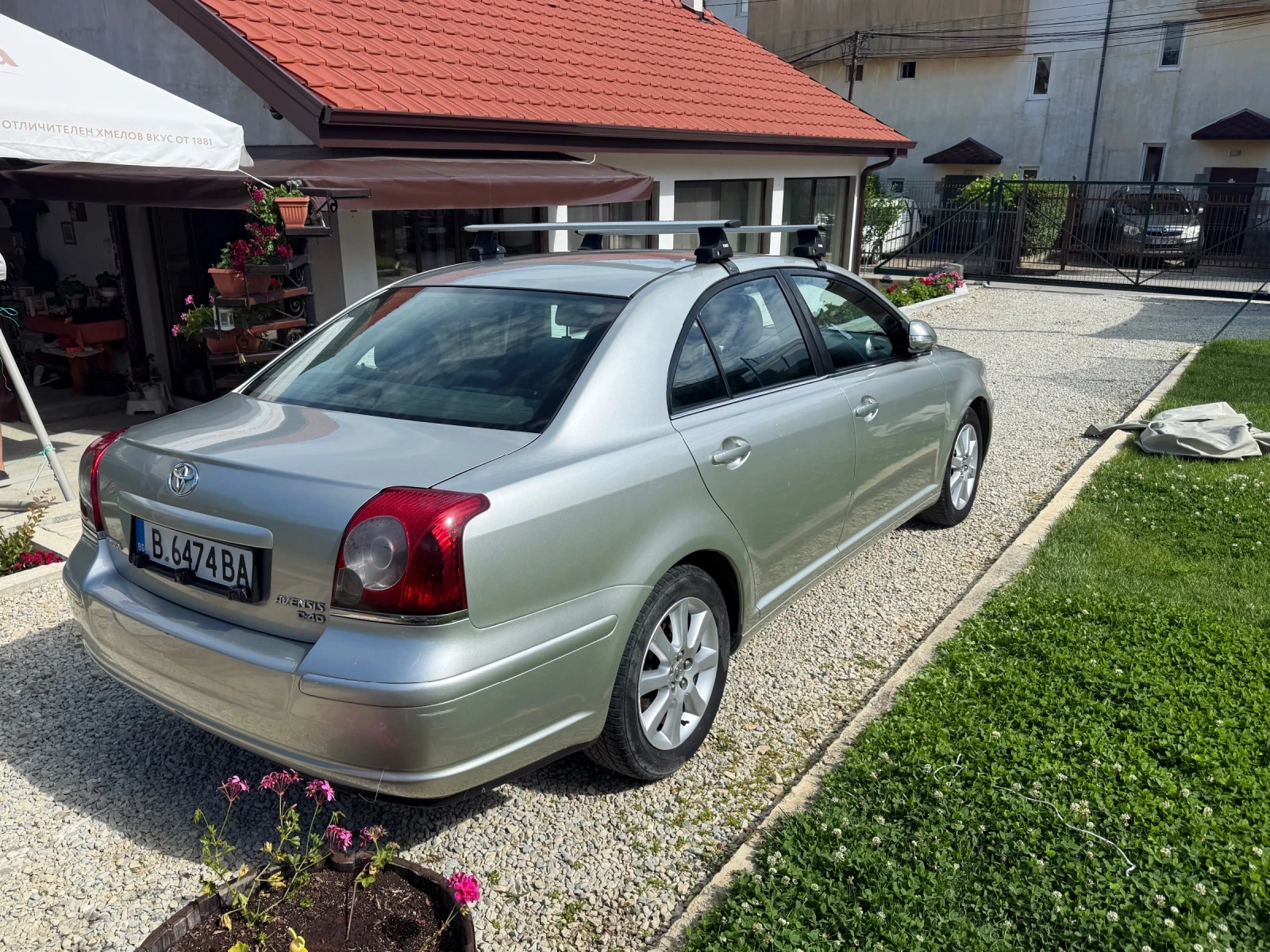 Toyota Avensis, снимка 6 - Автомобили и джипове - 54945821