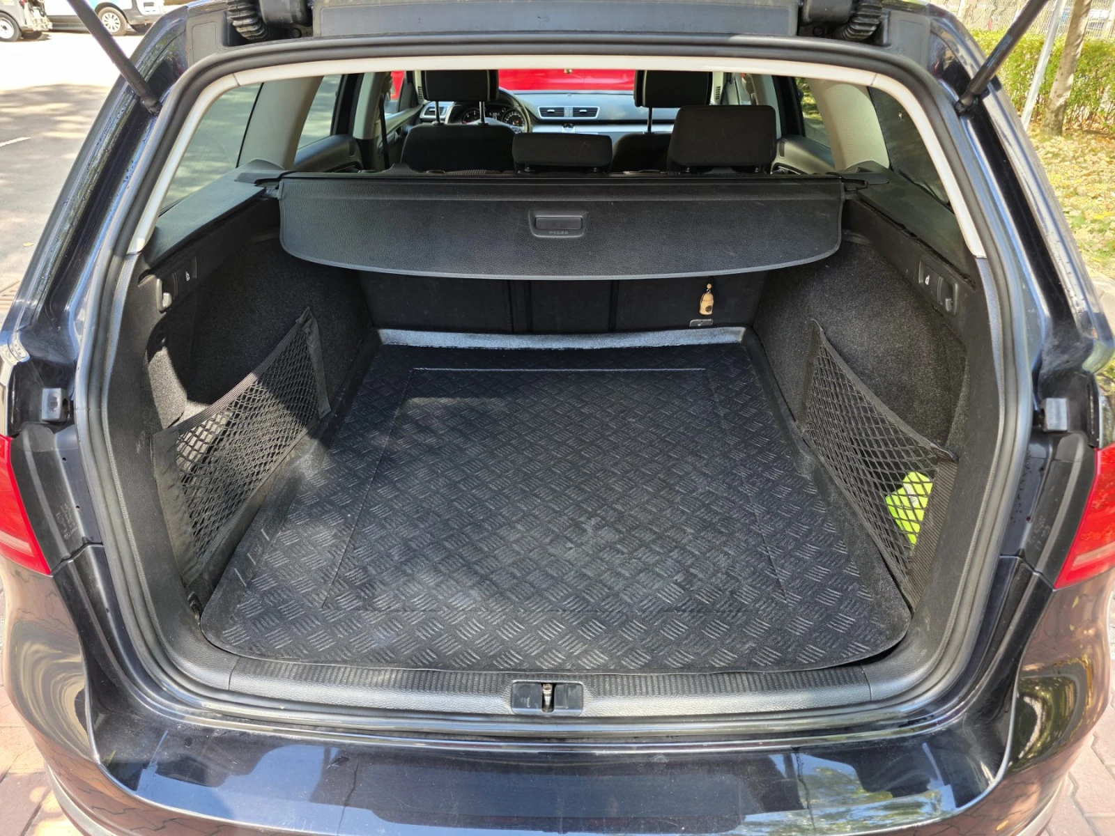 VW Passat, снимка 13 - Автомобили и джипове - 55738761
