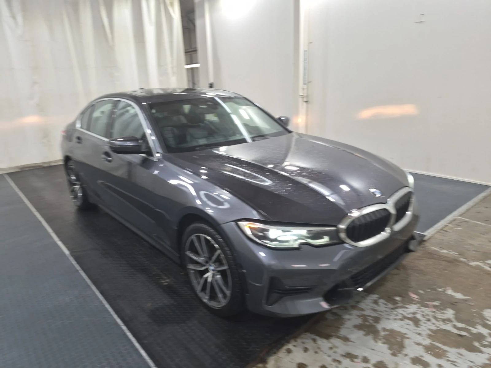 BMW 330 330I XDRIVE / CARFAX / HUD / 360 / АВТОКРЕДИТ , снимка 2 - Автомобили и джипове - 55847546