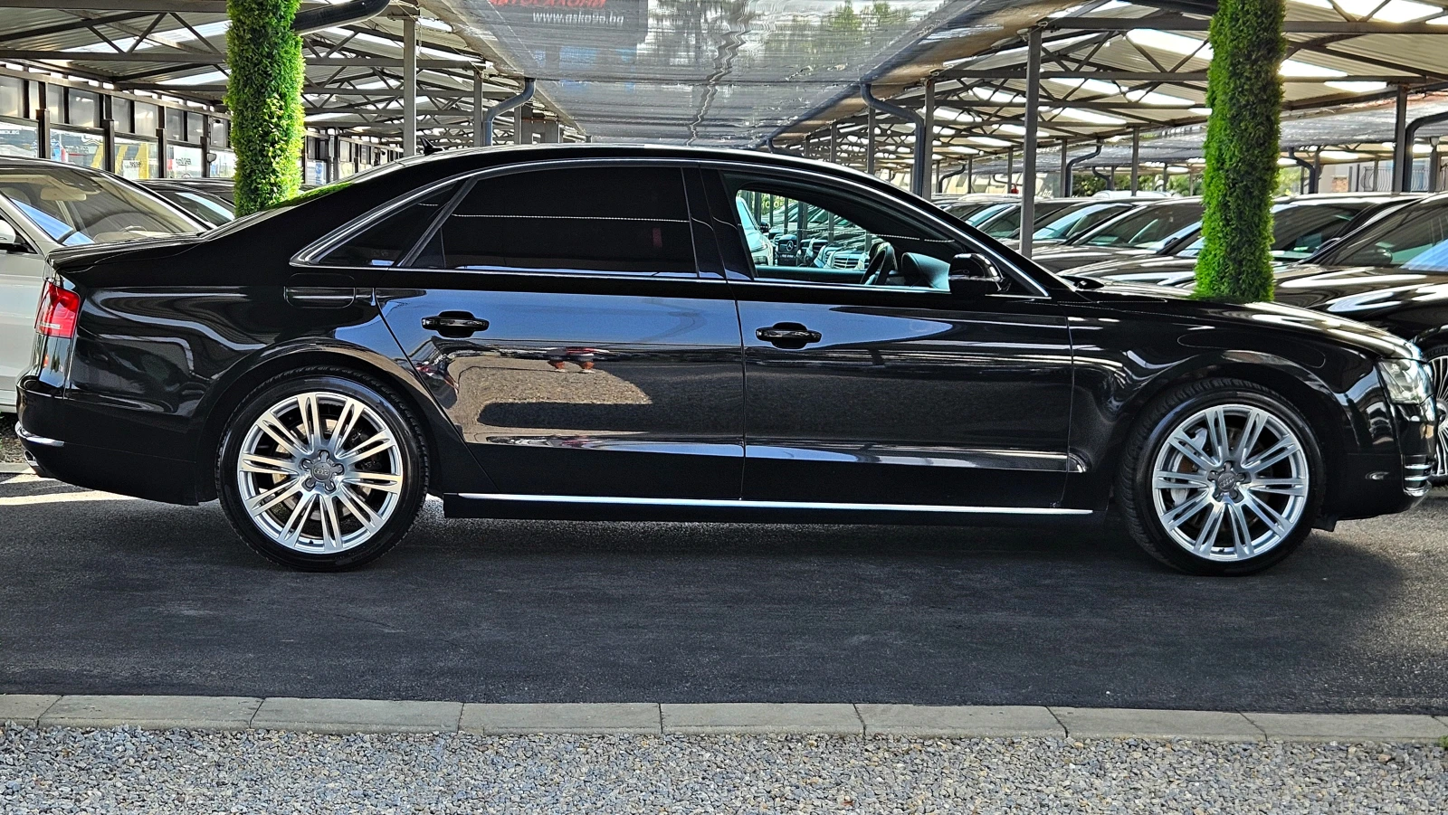 Audi A8 L/4.2TDI/TVX3/BOSE/CAMERA/ПОДГРЕВ/ВАКУУМ/SOLAR/LIZ, снимка 4 - Автомобили и джипове - 55902119