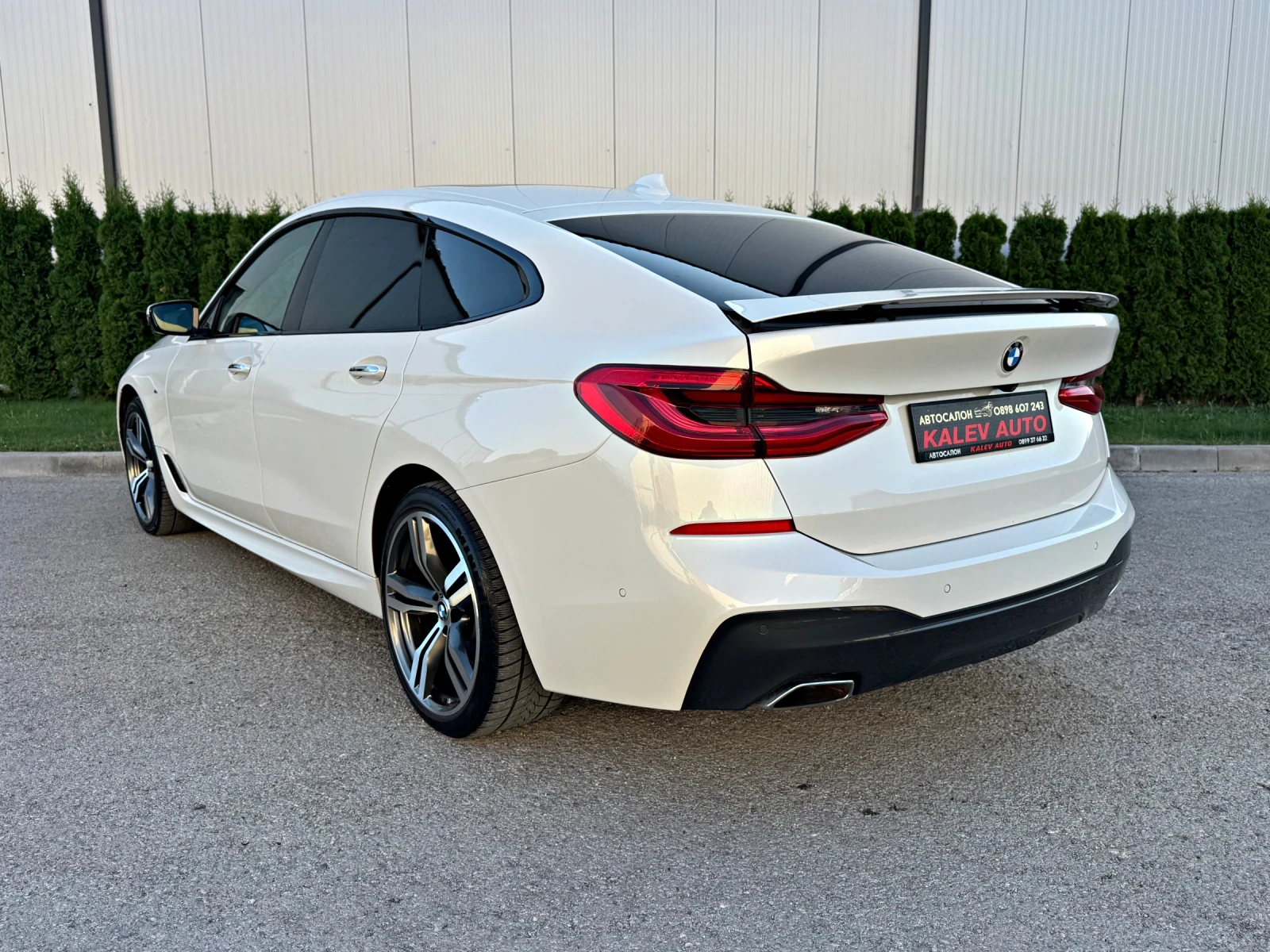 BMW 6 GT 640D/X-Drive/M-pack/Led/FULL/ШВЕЙЦАРИЯ!!!, снимка 5 - Автомобили и джипове - 55939666