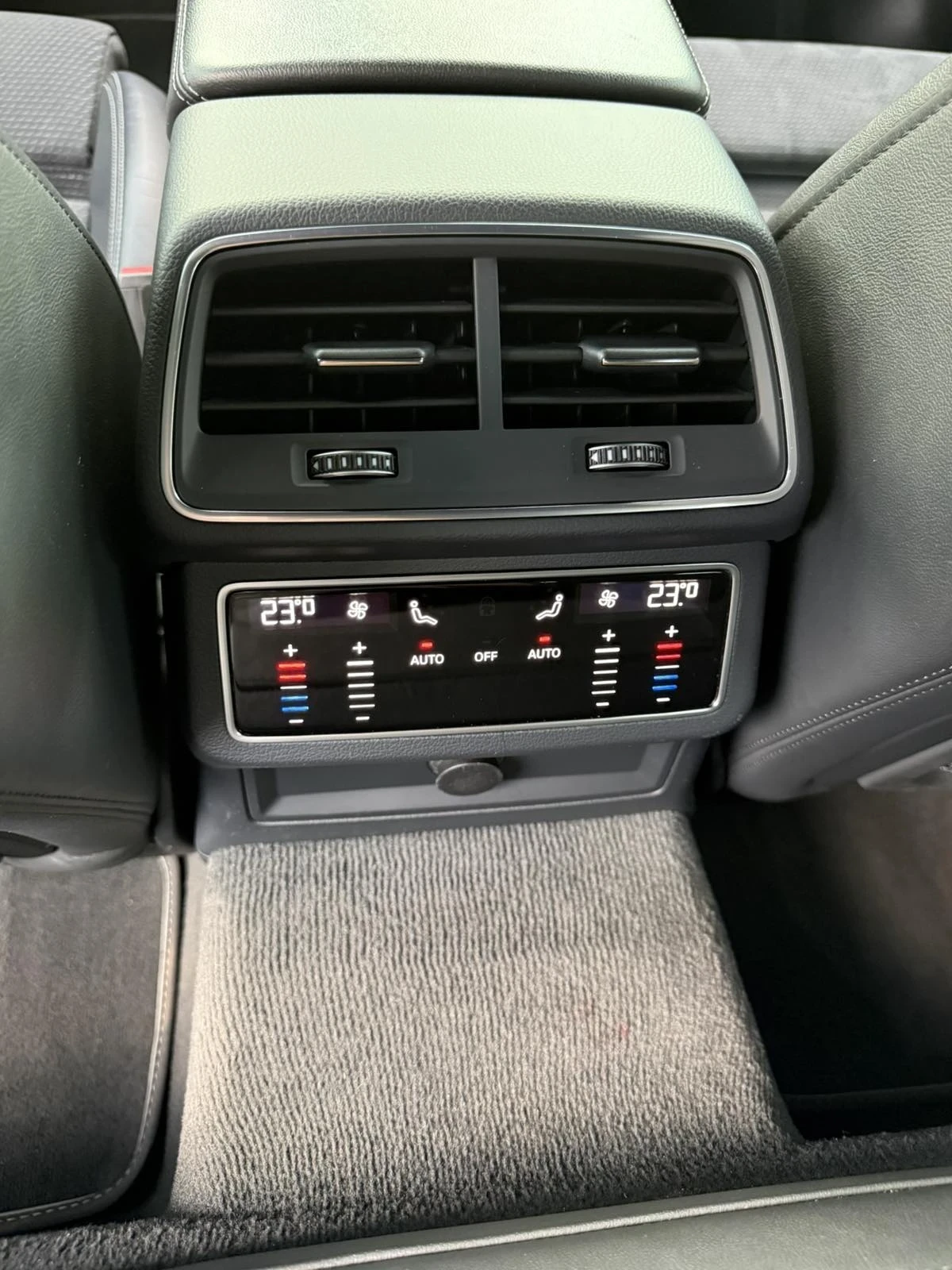 Audi A6 3.0TDI mild-hybrid, снимка 12 - Автомобили и джипове - 55993980