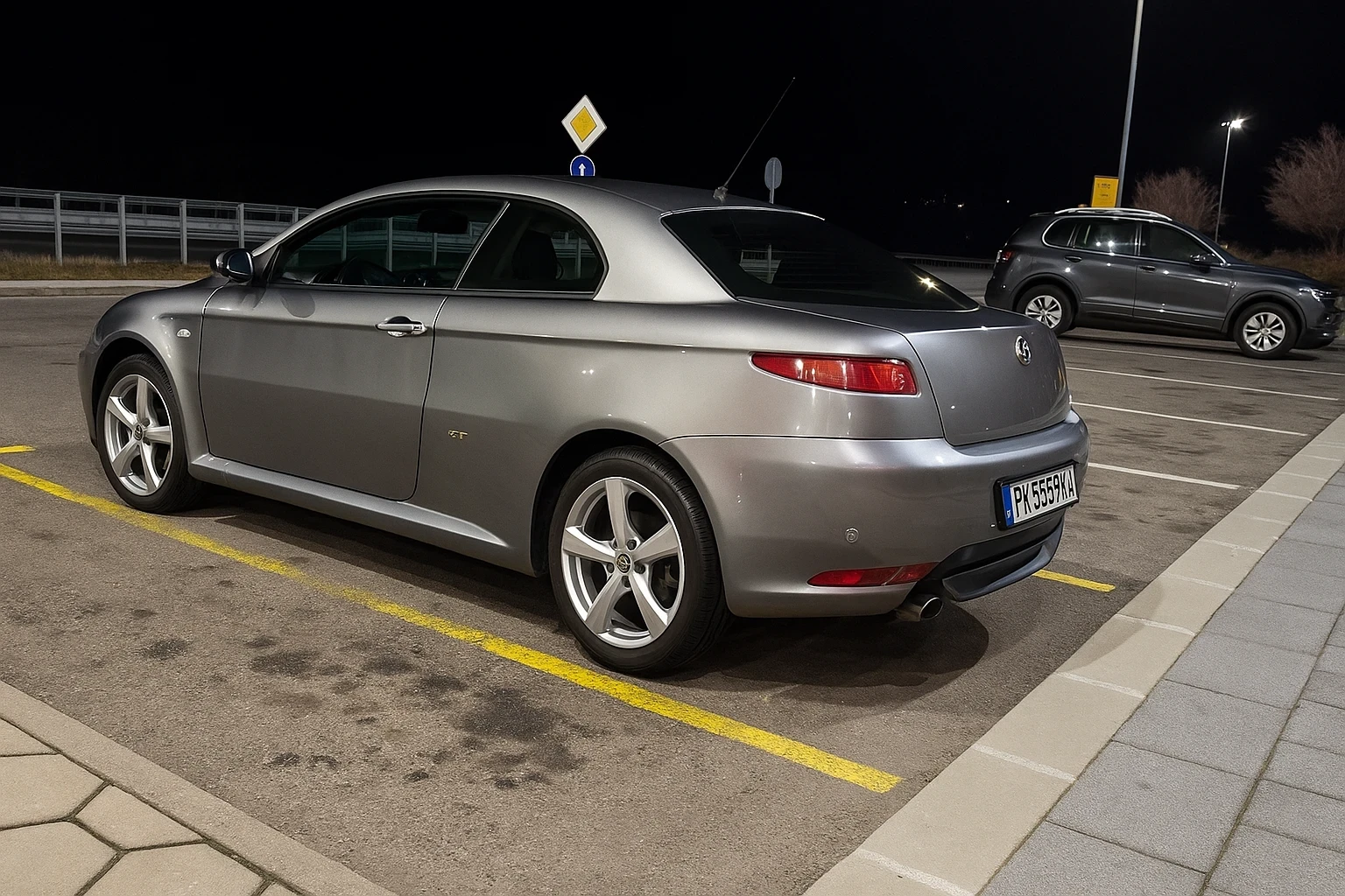 Alfa Romeo Gt 1.9 JTD Q2, снимка 2 - Автомобили и джипове - 56254232