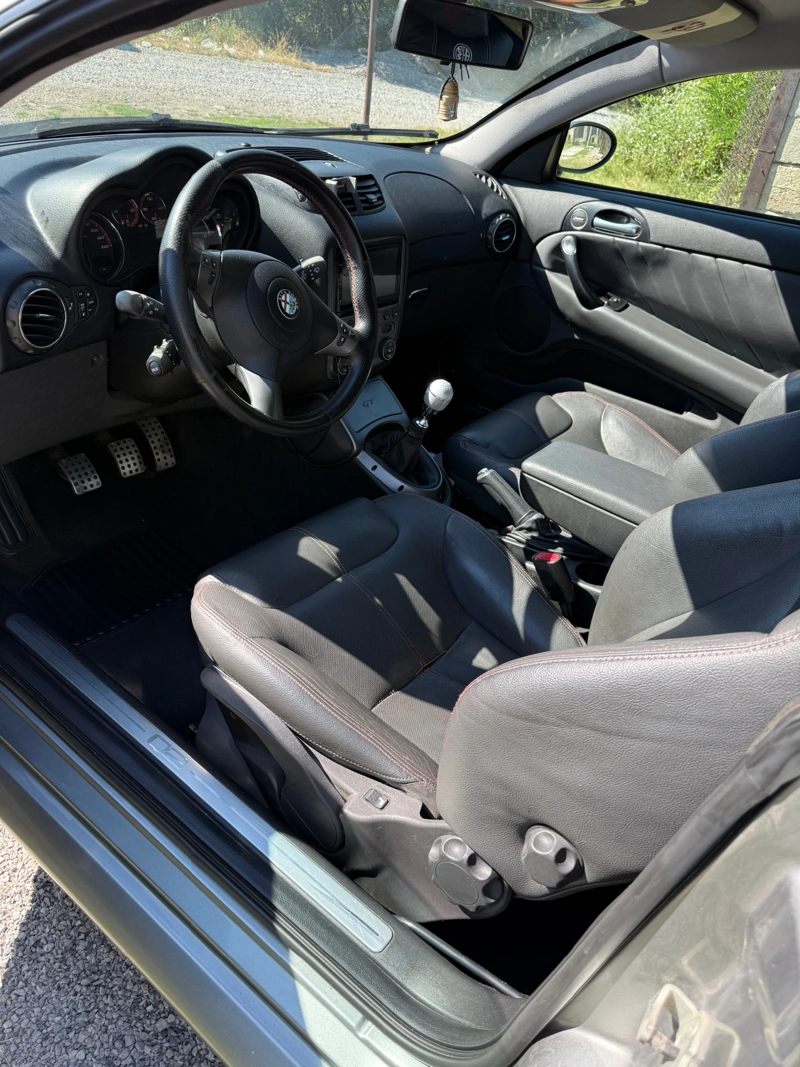 Alfa Romeo Gt 1.9 JTD Q2, снимка 5 - Автомобили и джипове - 56254232