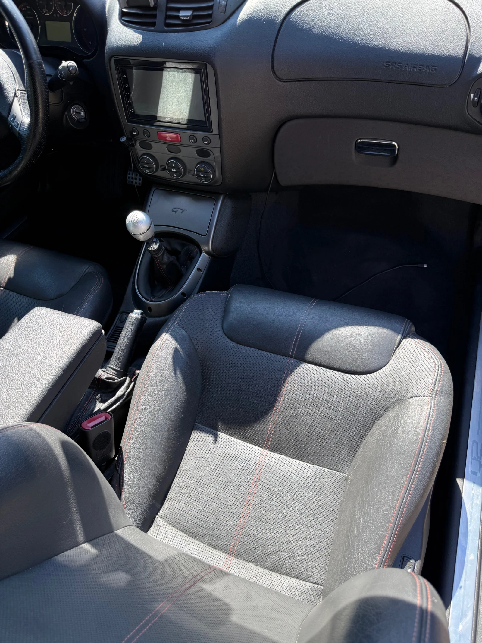 Alfa Romeo Gt 1.9 JTD Q2, снимка 8 - Автомобили и джипове - 56254232