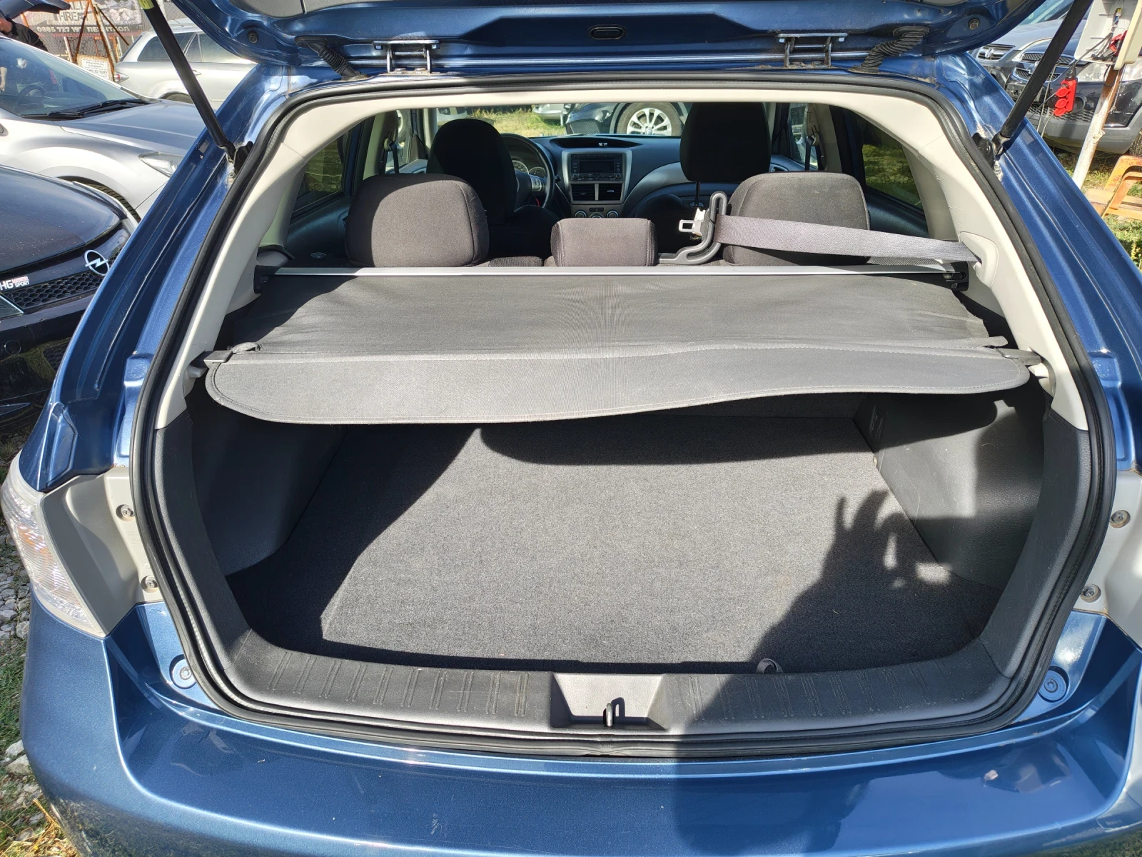 Subaru Impreza 2.0 i , снимка 14 - Автомобили и джипове - 56327662