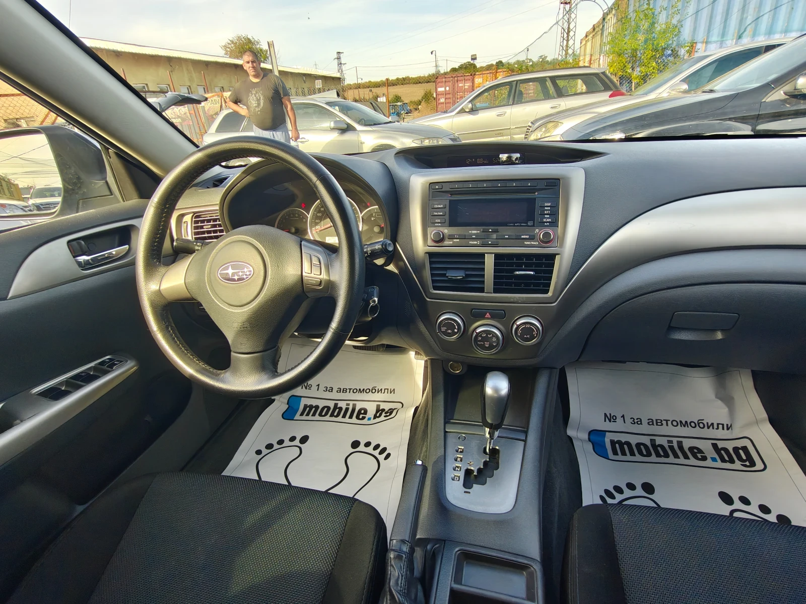 Subaru Impreza 2.0 i , снимка 11 - Автомобили и джипове - 56327662