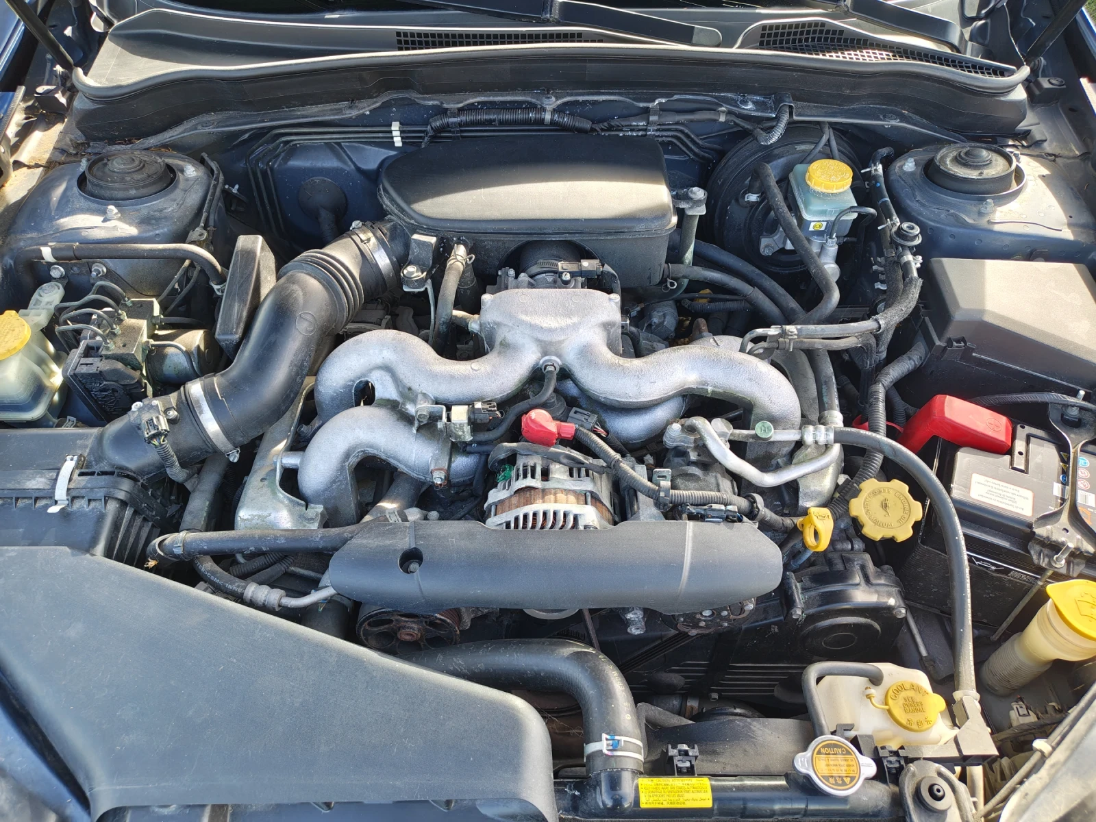 Subaru Impreza 2.0 i , снимка 15 - Автомобили и джипове - 56327662