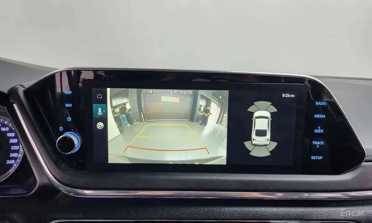 Hyundai Sonata, снимка 14 - Автомобили и джипове - 56685643