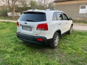 Kia Sorento 2.2  (197кс) 6стп.автоматик, снимка 5
