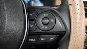 Toyota Rav4 XLE* DIGITAL* ДИСТРОНИК* КАМЕРА* ПАНО* ПОДГРЕВ* , снимка 17