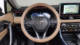 Toyota Rav4 XLE* DIGITAL* ДИСТРОНИК* КАМЕРА* ПАНО* ПОДГРЕВ* , снимка 12