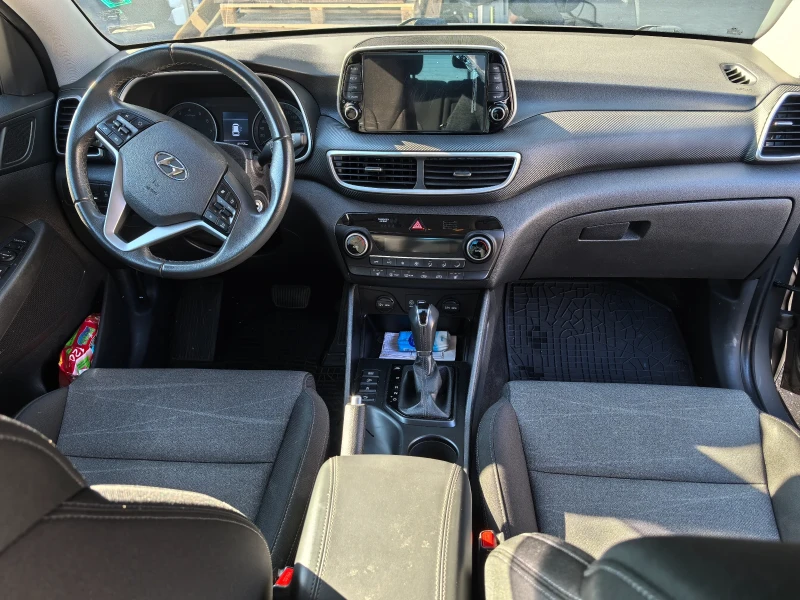 Hyundai Tucson, снимка 11 - Автомобили и джипове - 49009563