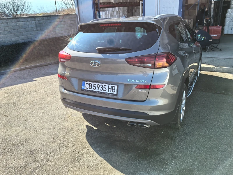 Hyundai Tucson, снимка 7 - Автомобили и джипове - 49009563