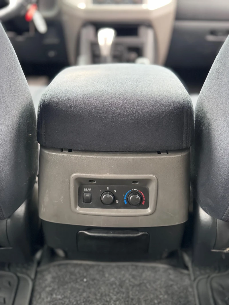 Mitsubishi Pajero 3.2 DID 7-места , снимка 14 - Автомобили и джипове - 52541385