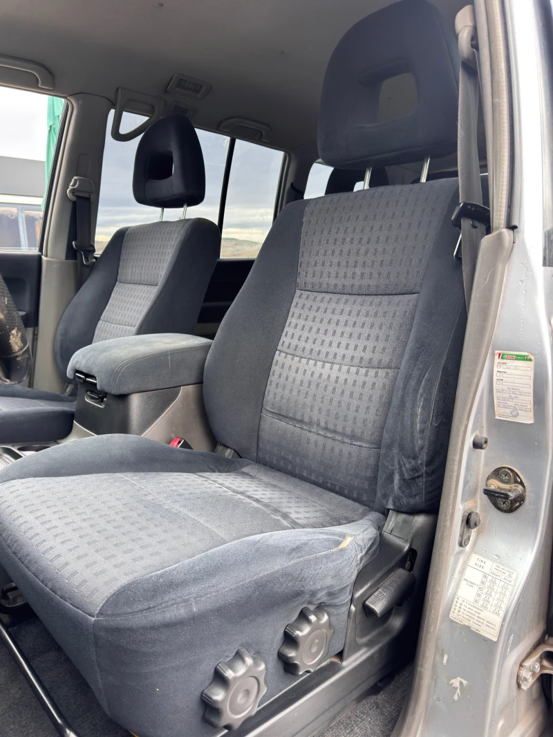 Mitsubishi Pajero 3.2 DID 7-места , снимка 11 - Автомобили и джипове - 52541385