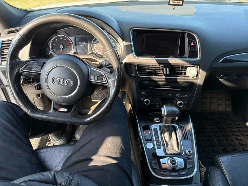 Audi Q5 * 2.0T Progressiv * CARFAX * ЦЕНА ДО БГ, снимка 7 - Автомобили и джипове - 53052995