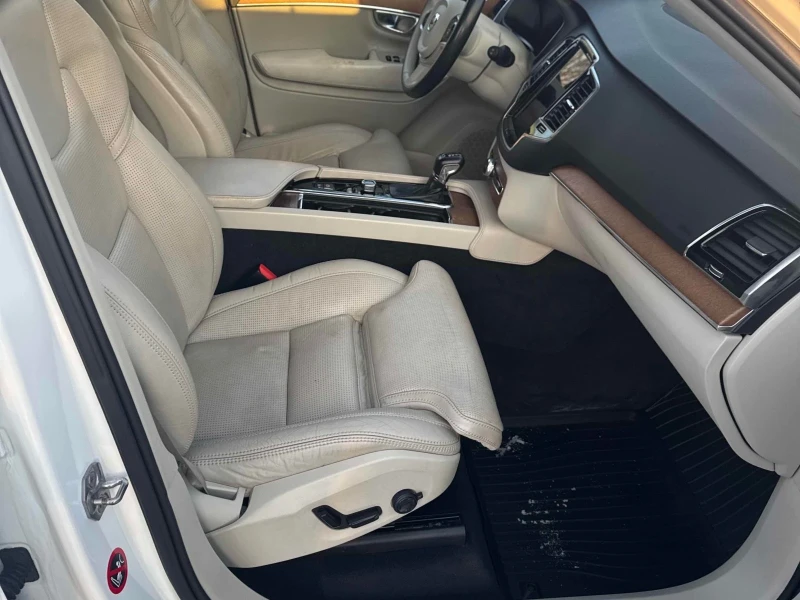Volvo Xc90 Inscription* 360камери* Подгрев* обдух* Пано* , снимка 11 - Автомобили и джипове - 53382328