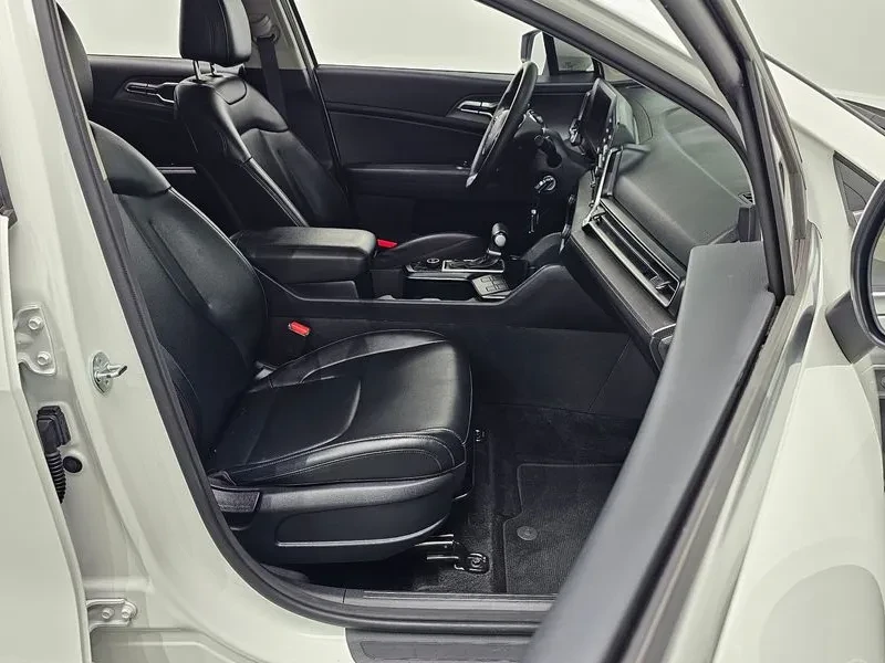 Kia Sportage 2.0 2Wd Trendy - САМО 30% АВАНС, снимка 10 - Автомобили и джипове - 55787533