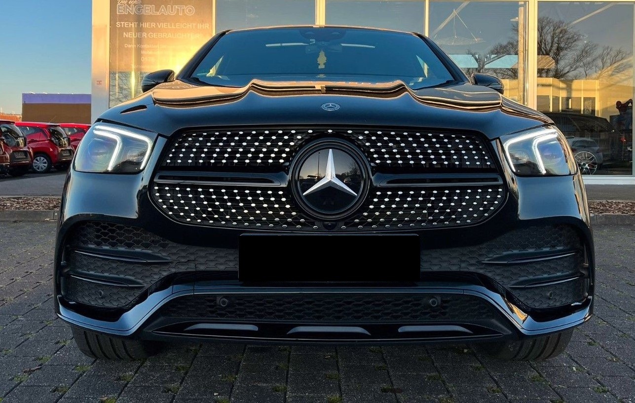 Mercedes-Benz GLE 400 Coupe*4Matic*Multibeam*Panorama - изображение 1
