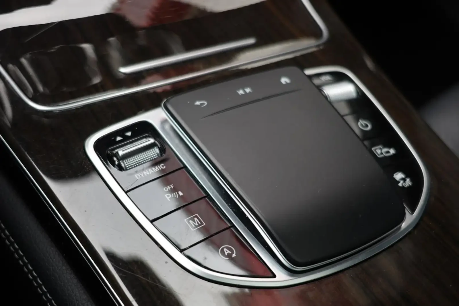 Mercedes-Benz GLC 300 AMG* 4M* �����* ��������* �������* 360* Blind spot | Mobile.bg � ����������� 12