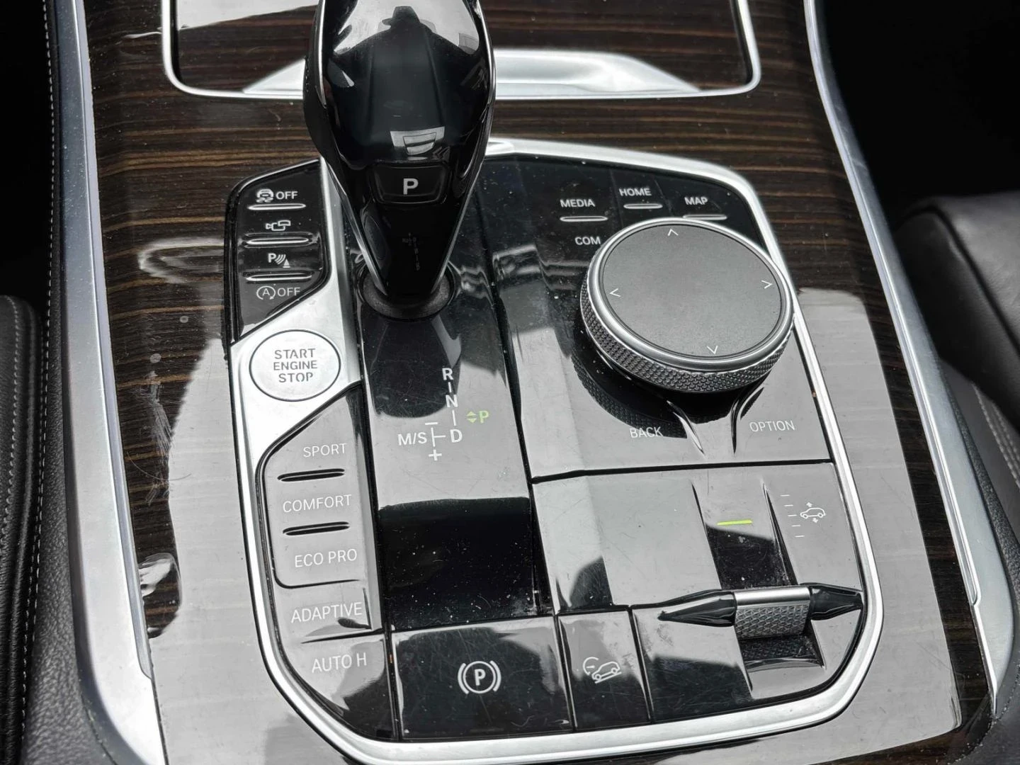 BMW X5 M-pkg* Laser* Harman/Kardon* 360* HUD, снимка 13 - Автомобили и джипове - 54453950