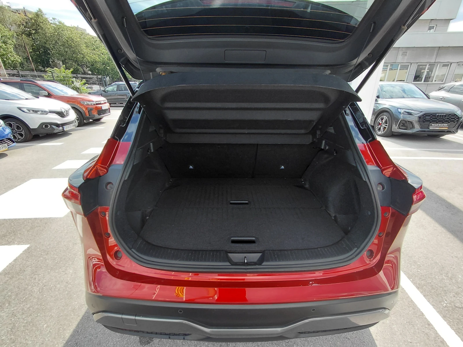 Nissan Qashqai 1.5 E-Power/158к.с / N-Connecta, снимка 17 - Автомобили и джипове - 55273426