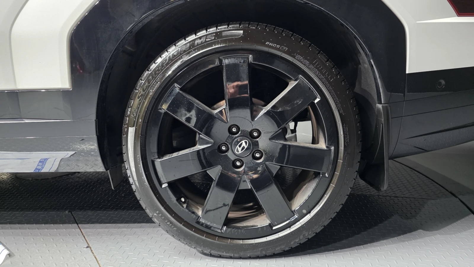 Hyundai Santa fe 2024* CALLIGRAPHY* BOSE* �����* �����* 360* DIS* F | Mobile.bg � ����������� 5