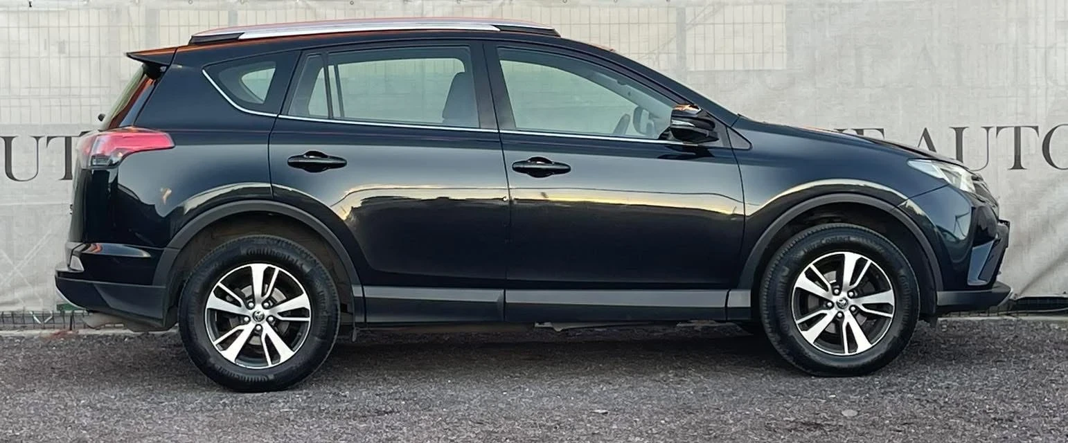 Toyota Rav4 2.0i* AWD* VVT-i, снимка 3 - Автомобили и джипове - 55574740