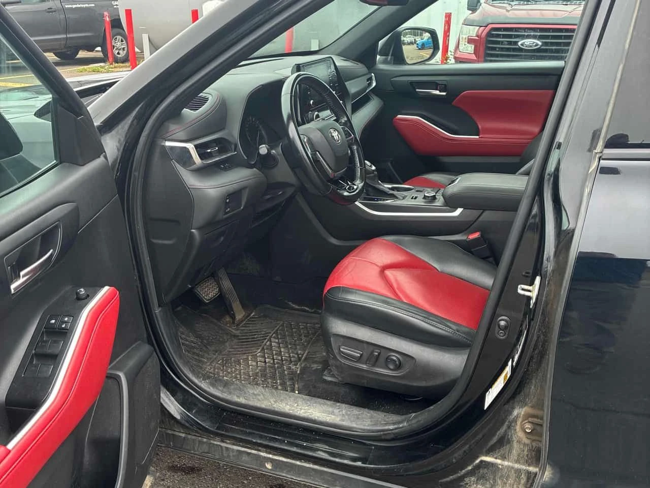 Toyota Highlander * XSE * АВТОКРЕДИТ БЕЗ ПЪРВОНАЧАЛНА ВНОСКА* , снимка 5 - Автомобили и джипове - 55595917