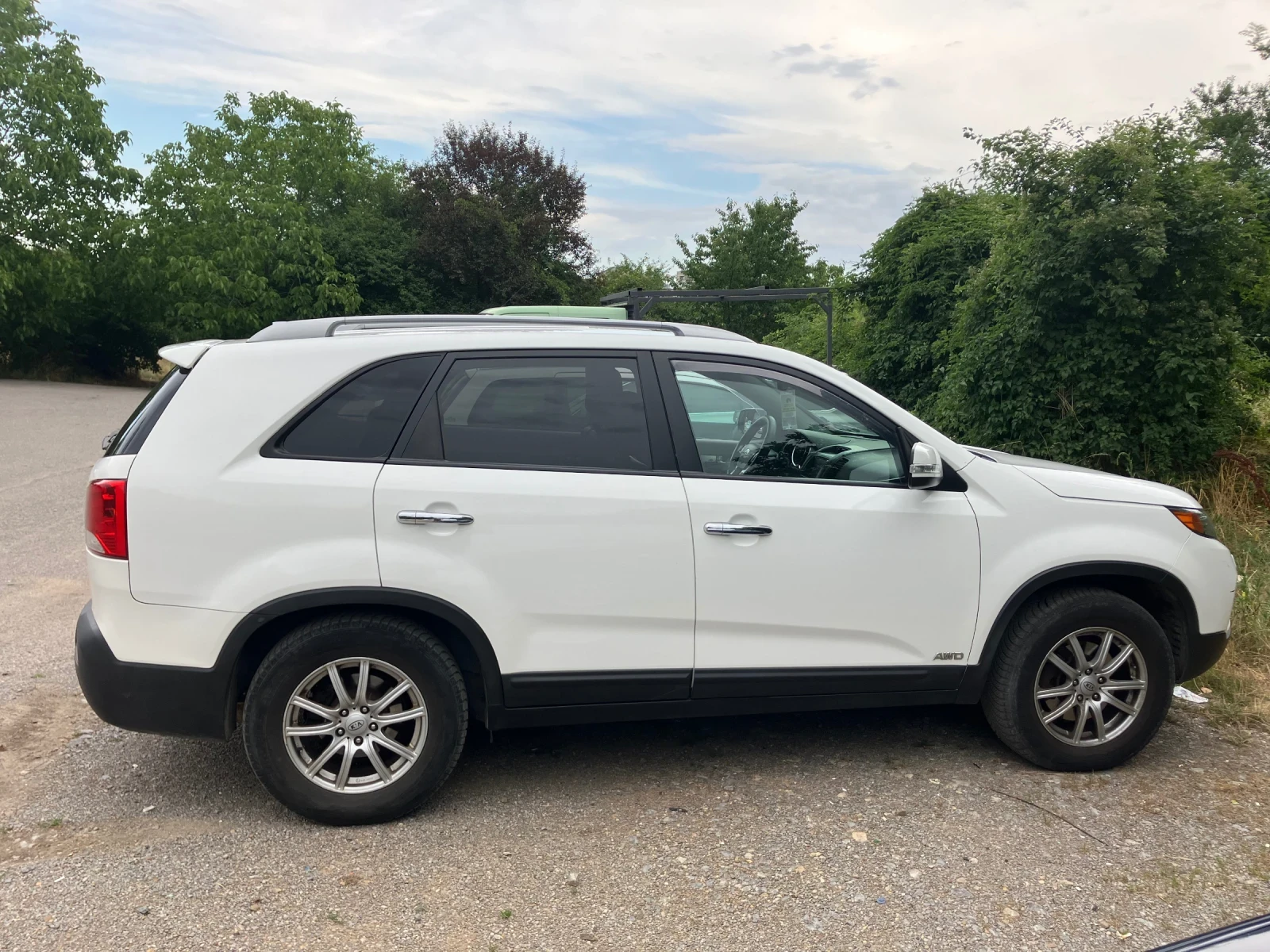Kia Sorento 2.2  (197кс) 6стп.автоматик, снимка 6 - Автомобили и джипове - 55807257